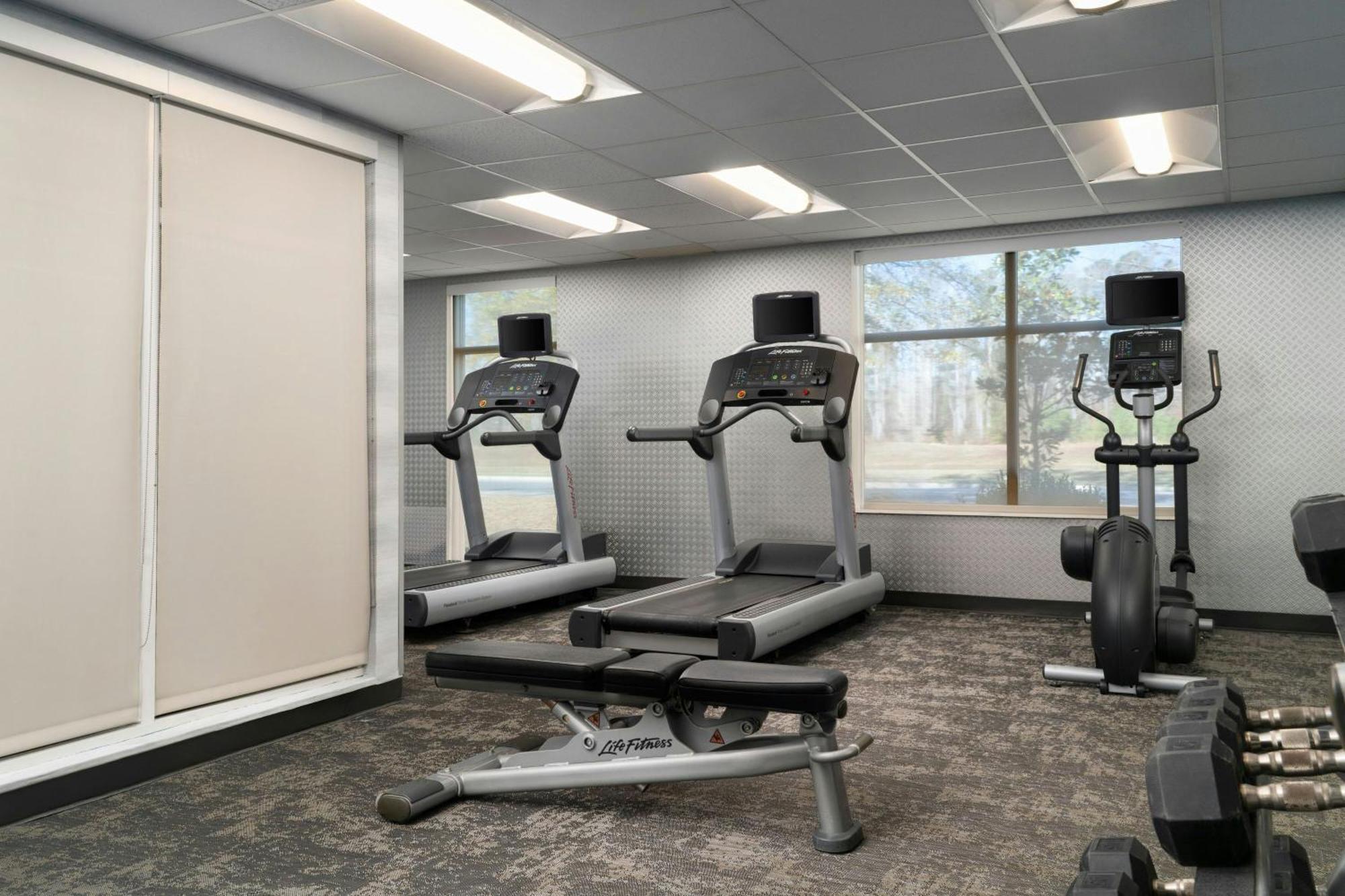 Fairfield Inn & Suites By Marriott Chesapeake Suffolk Ngoại thất bức ảnh